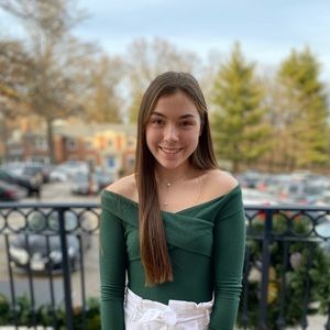 Meet your Posher, Madeline